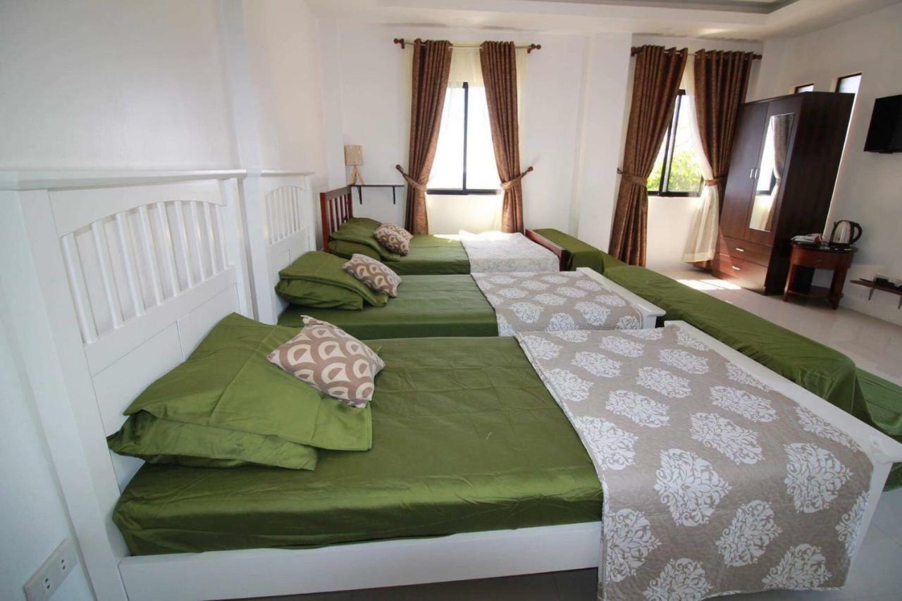 Melronz Inn Ослоб Екстериор снимка